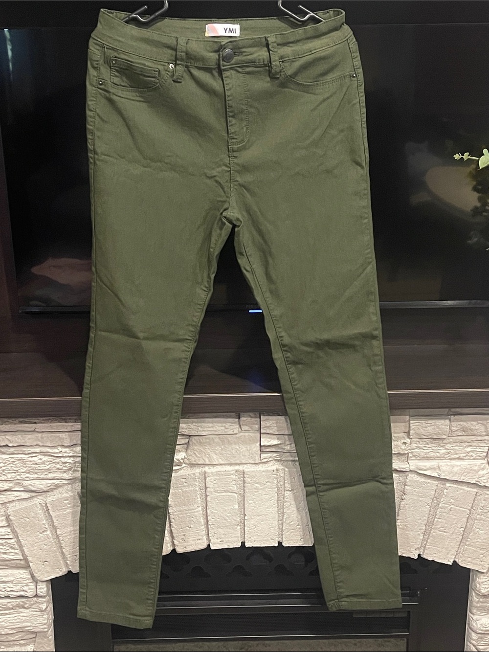 YMI Olive Green Skinny Jeans with lots of stretch size extra large